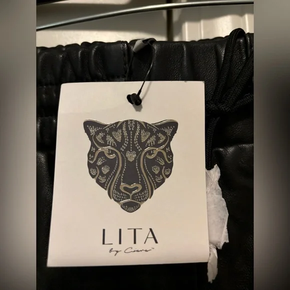 LITA by Ciara Leather Joggers NWT Large - Picture 12 of 12